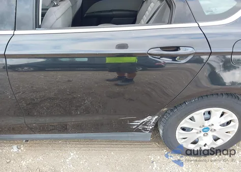 2013 Ford Fusion S из США, поврежденный, VIN 3FA6P0G76DR196630